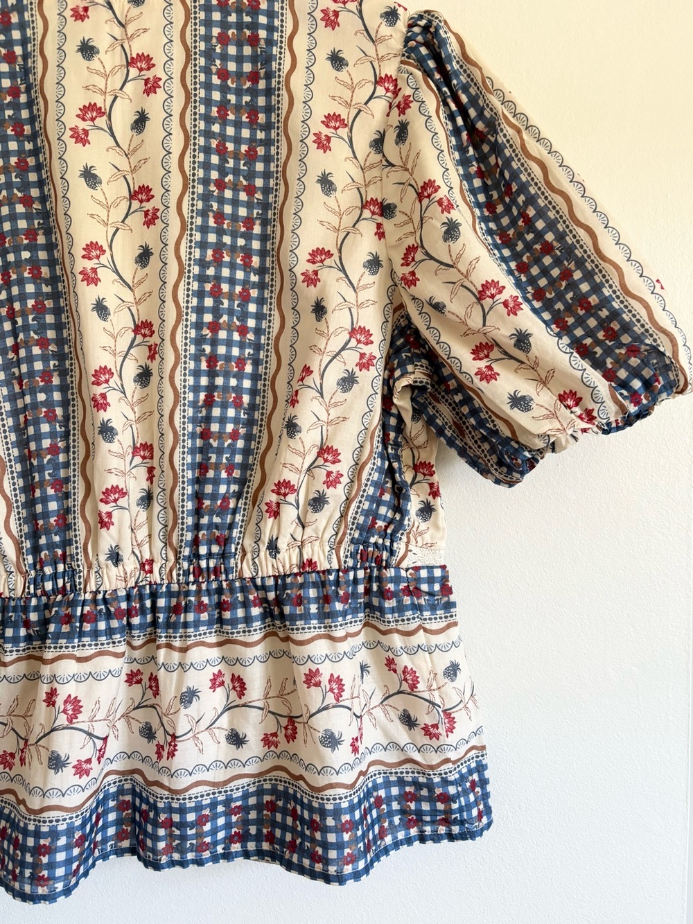 Abercrombie & Fitch Puff Sleeve Button-Through Top in Cream NEW - Picture 7 of 8